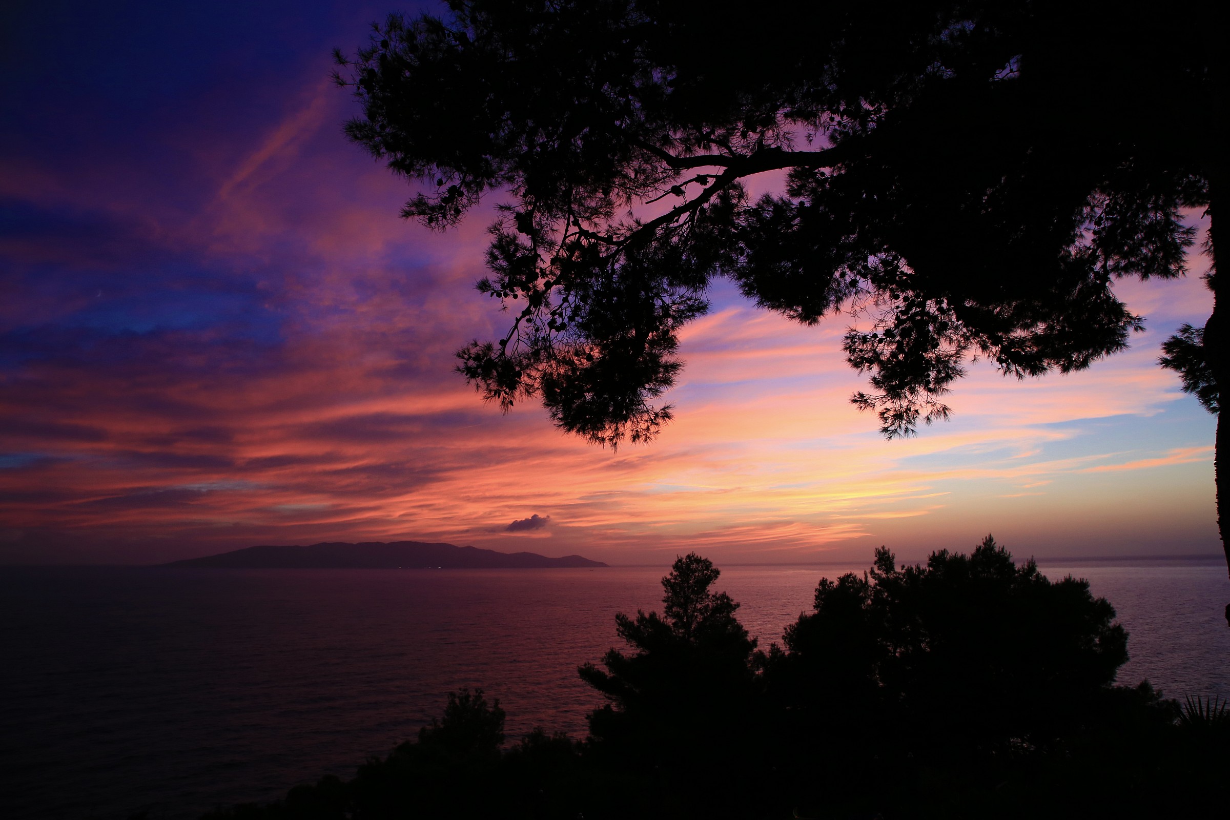 L'isola del Giglio al tramonto...