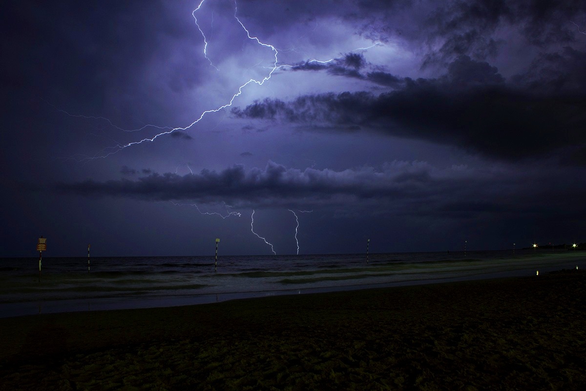Lightning on the beach 2...