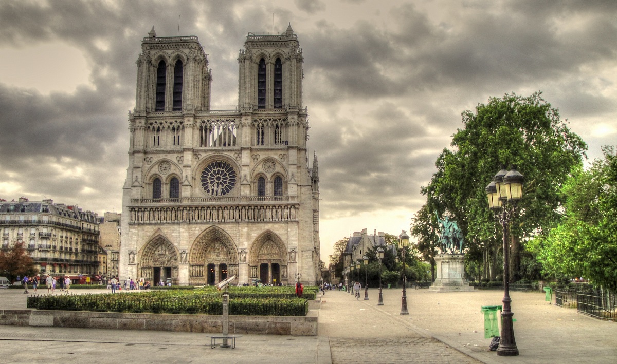 Notre Dame (croppata)...