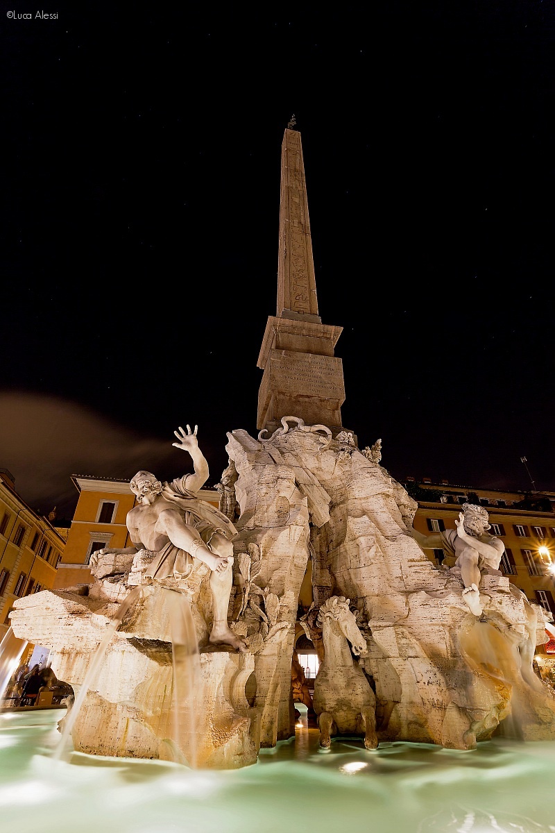 Fontana dei quattro Fiumi...