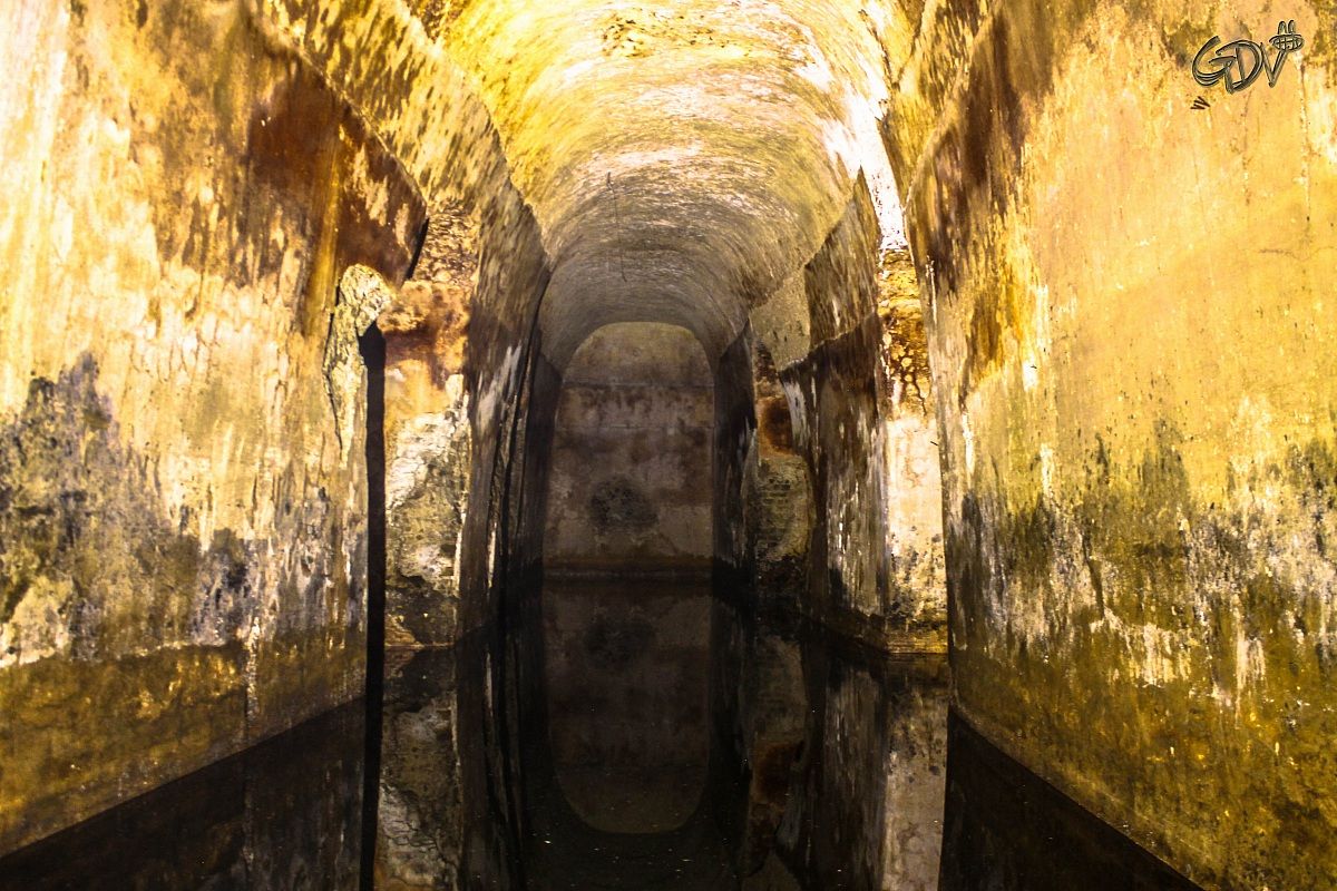 Grotta della Dragonara, Bacoli...