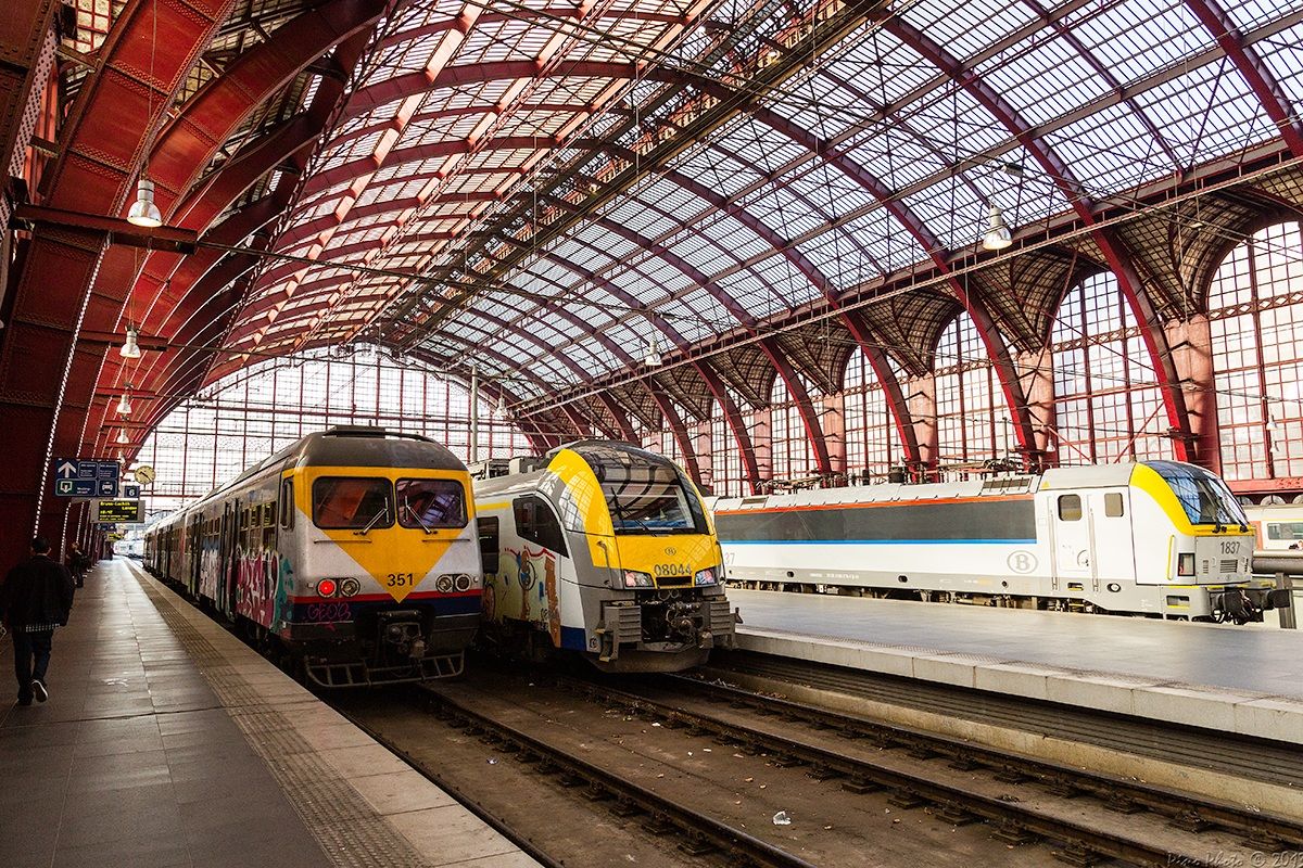 Antwerp Central Station...