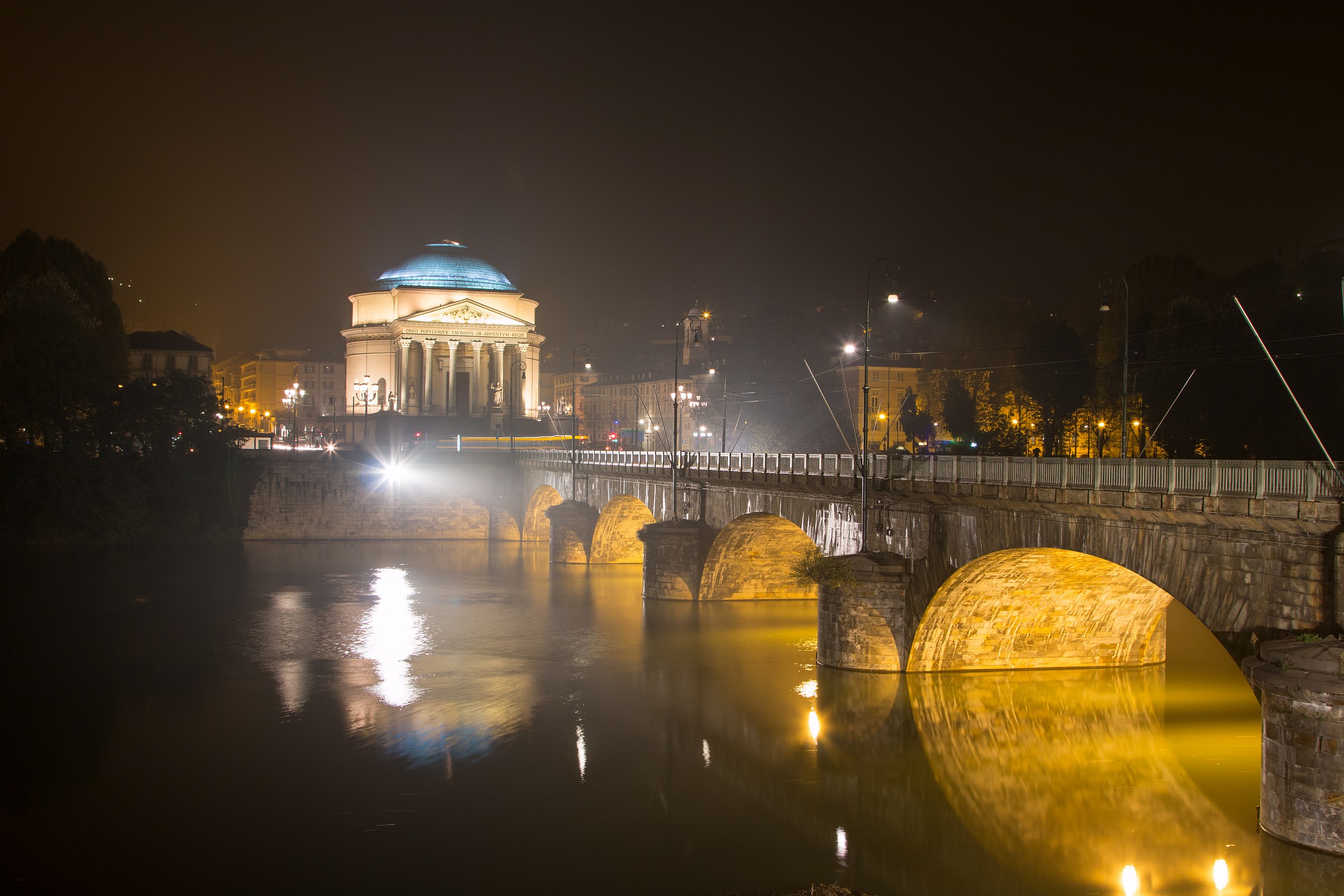 Gran Madre e Ponte Vittorio Emanuele I...