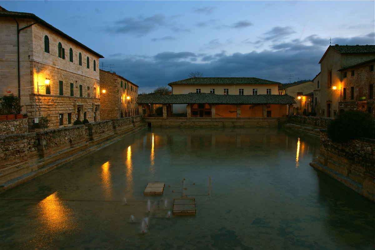 la vasca termale di Bagno Vignoni...