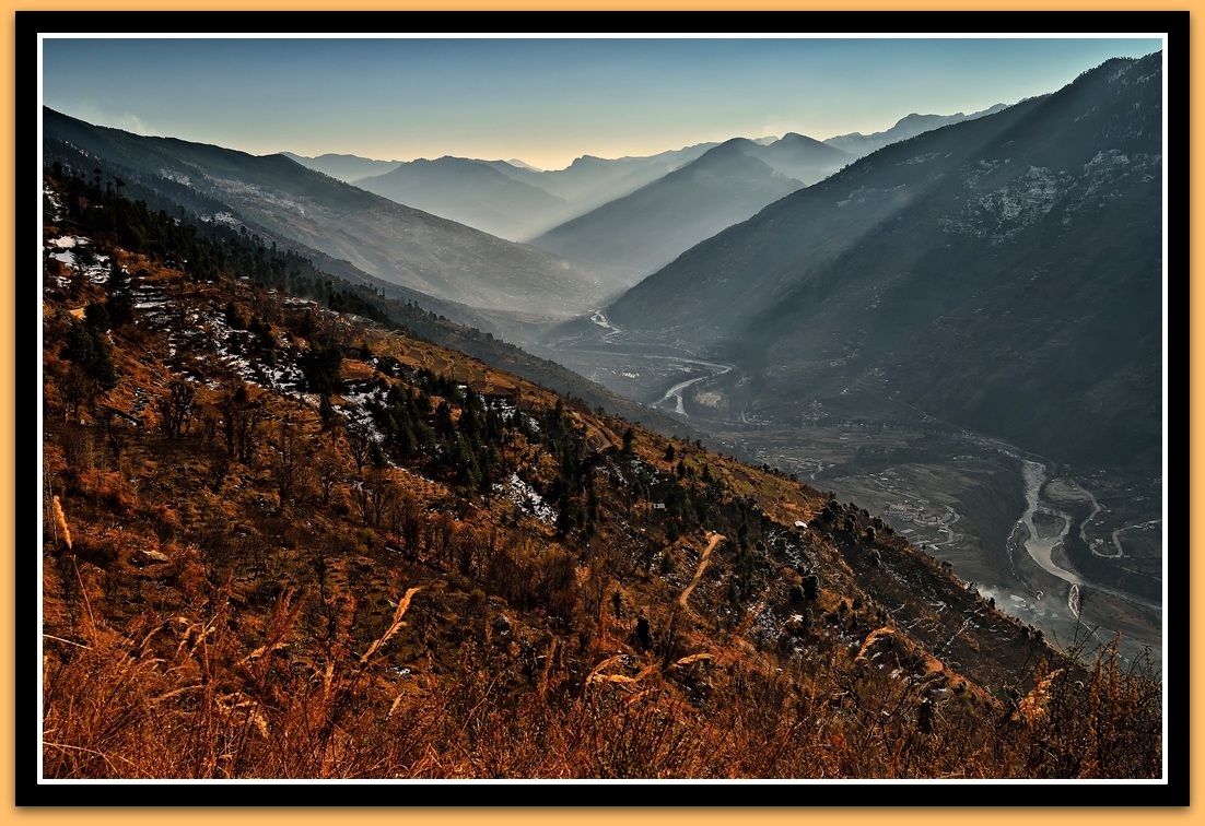Valley Of Gods ...kullu as viewed from Kotadhar.....