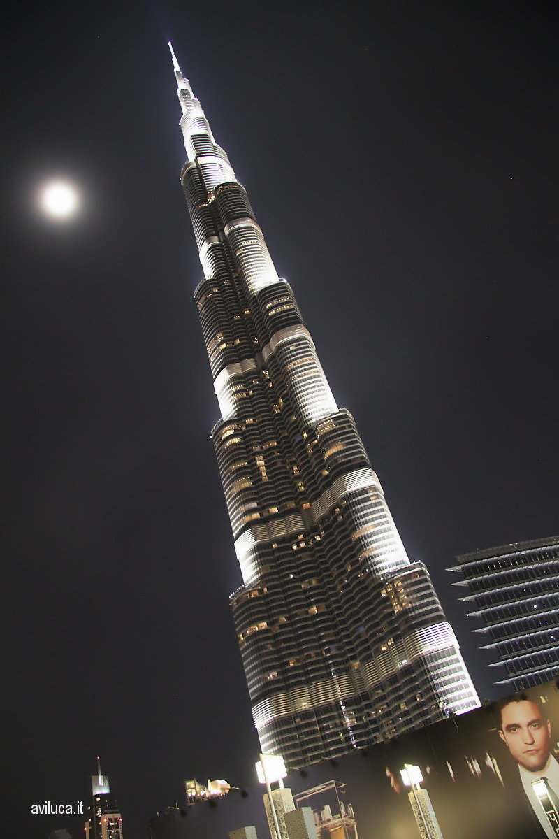 Burj Khalifa by night......