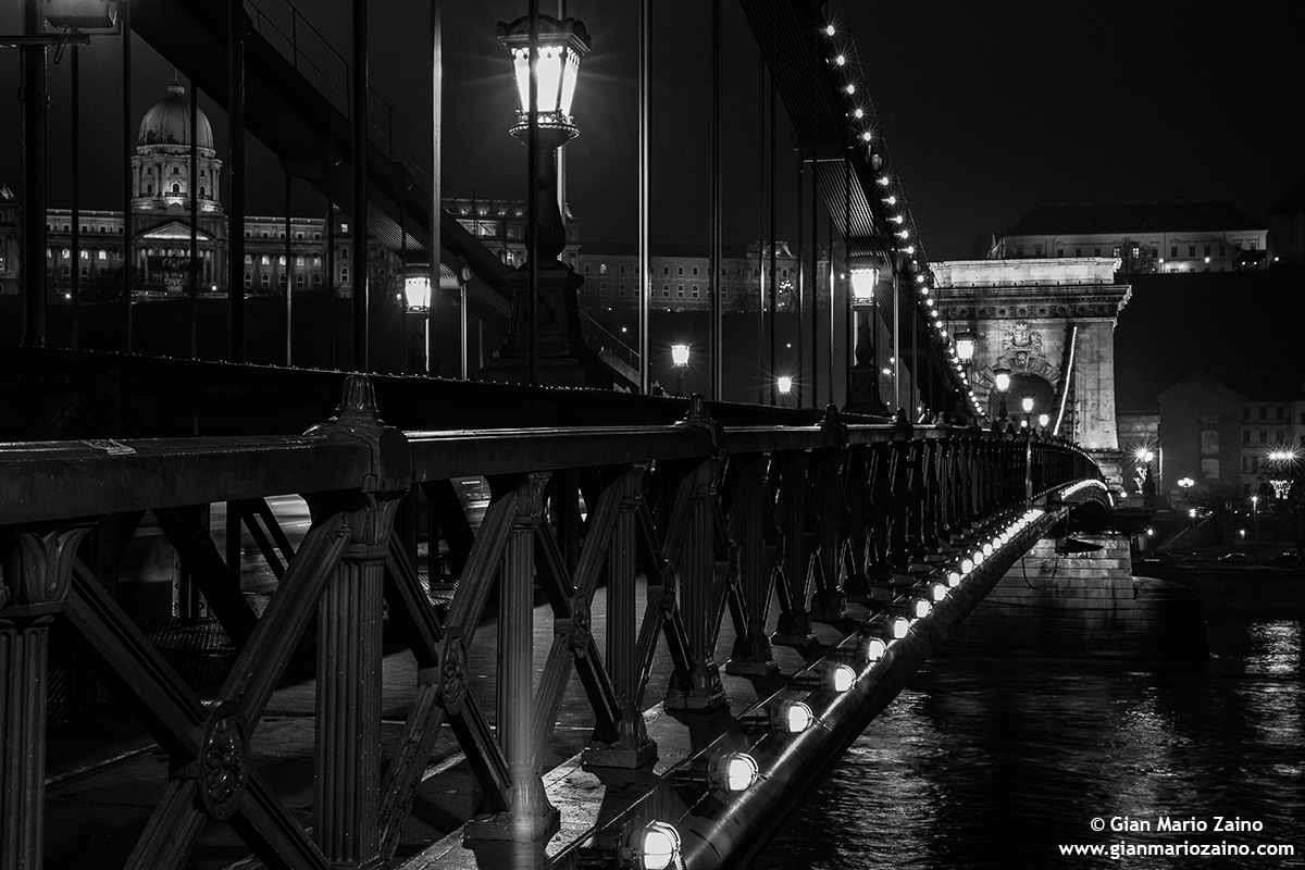 Budapest by night (2013) - 16...