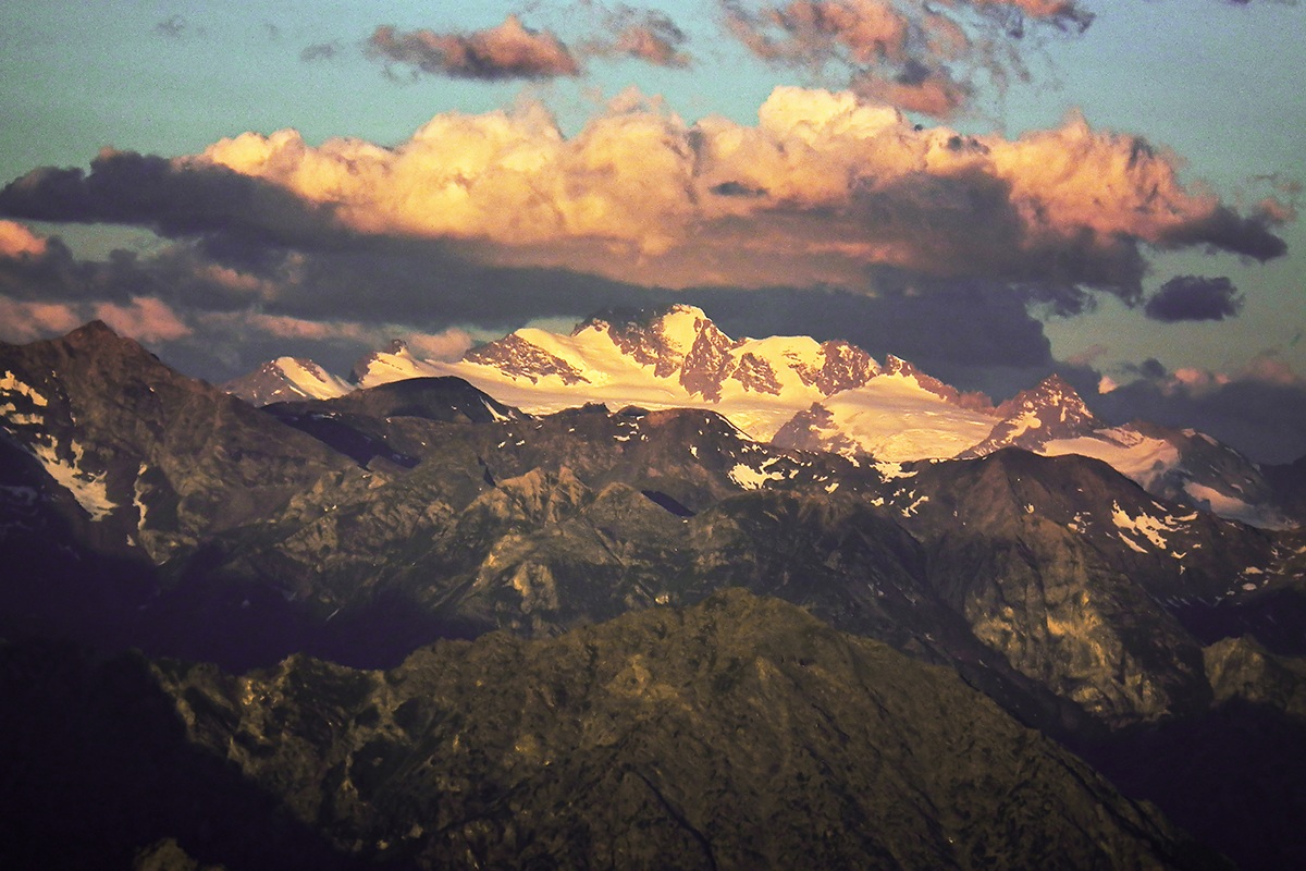 Gran Paradiso dawn...