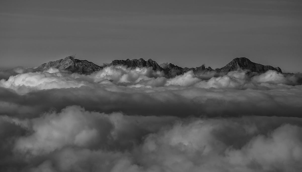 Alpi Apuane dal Monte Giovo...