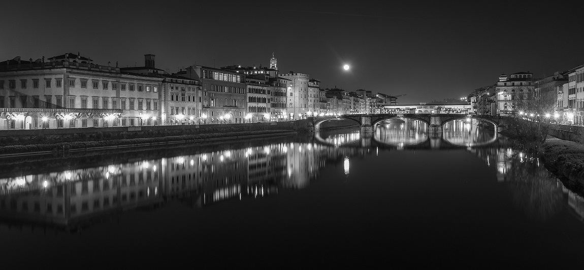 Lungarno Corsini - Ponte Santa Trinita...