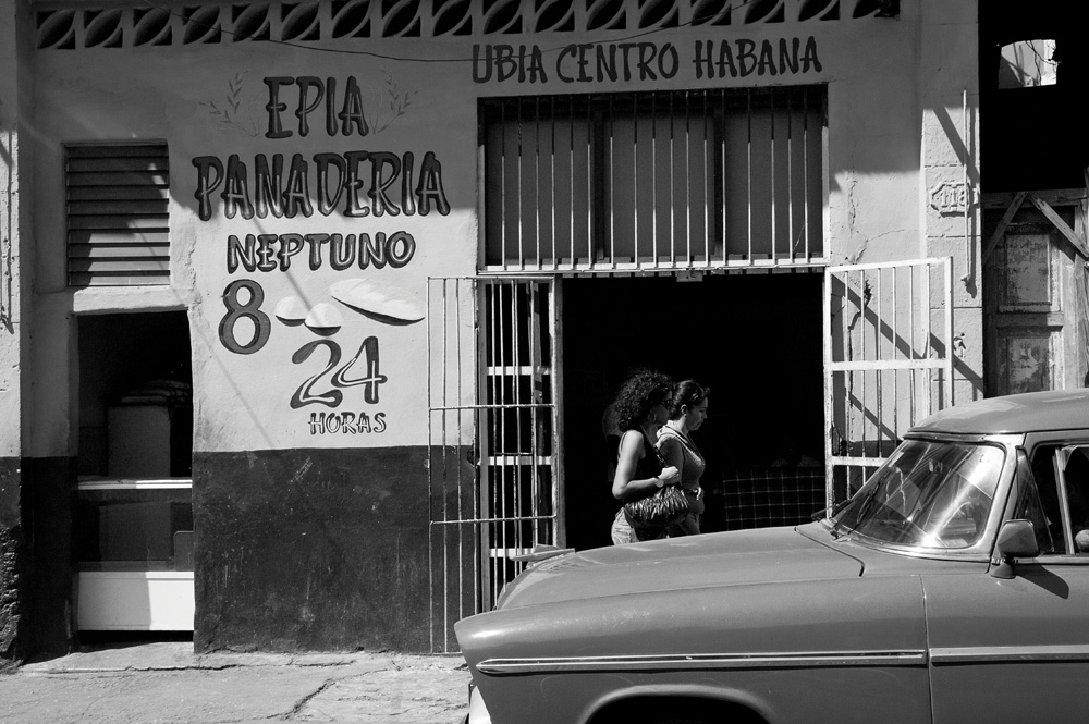 Havana - in front of the bakery...