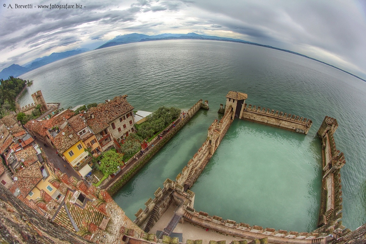Sirmione in the round...