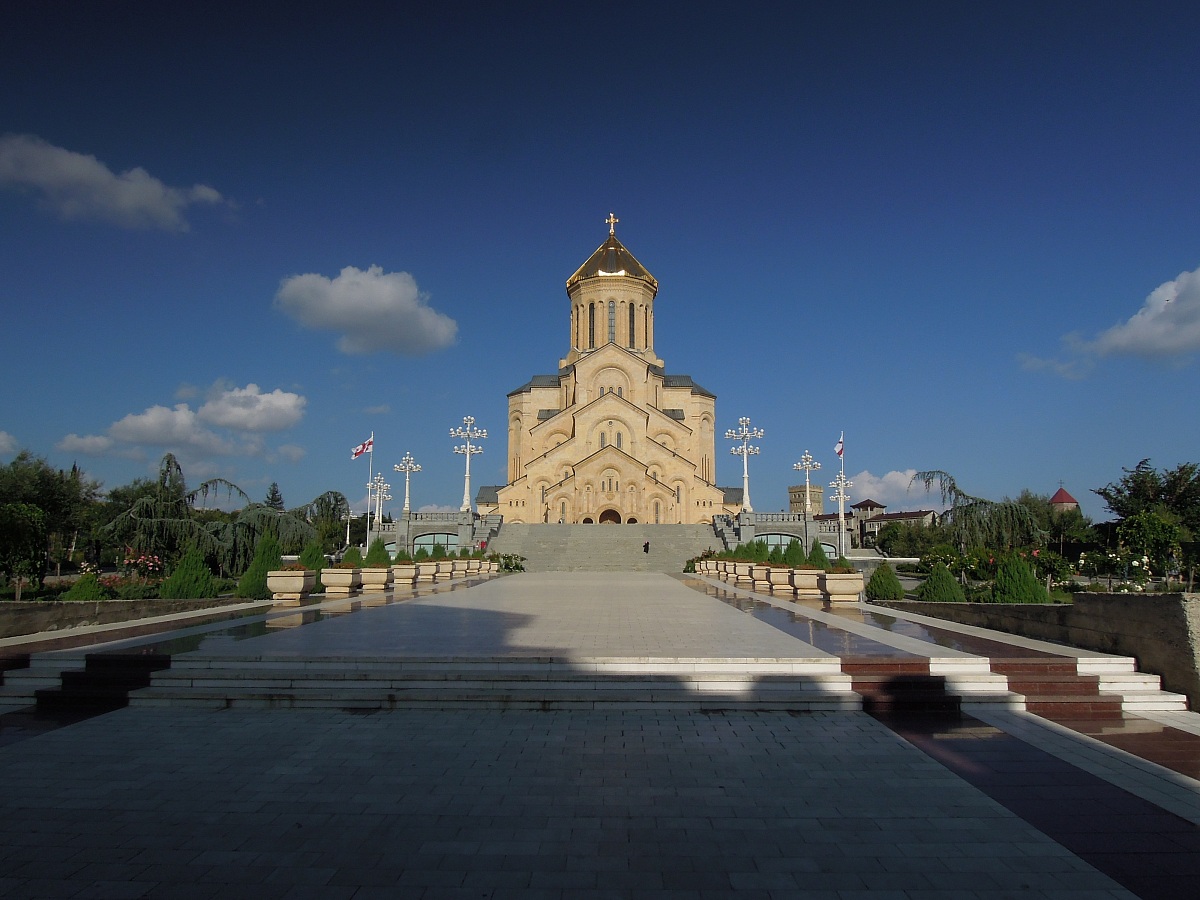 Tbilisi, Georgia, Cathedral SS. Trinita '(Sameba)...