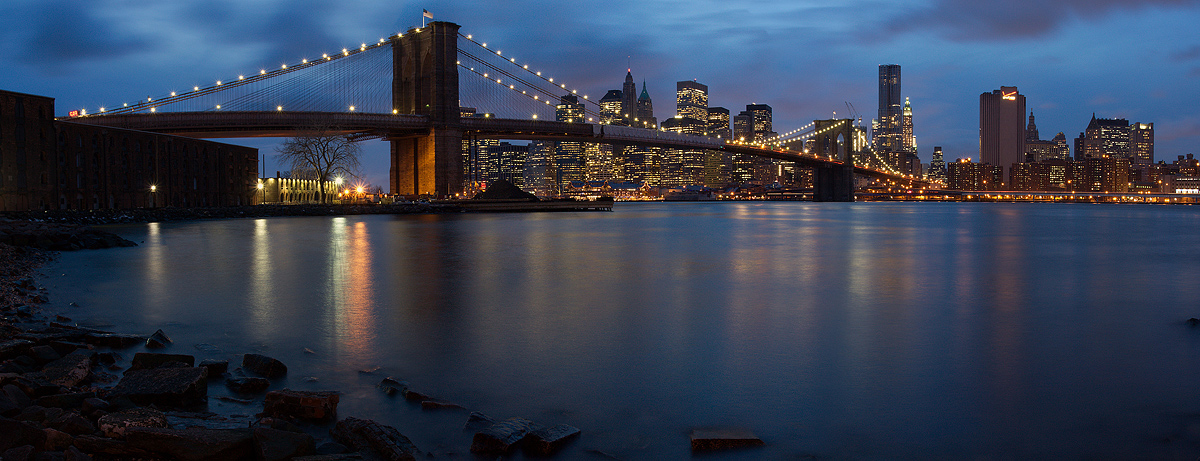 New York - Brooklyn Bridge...