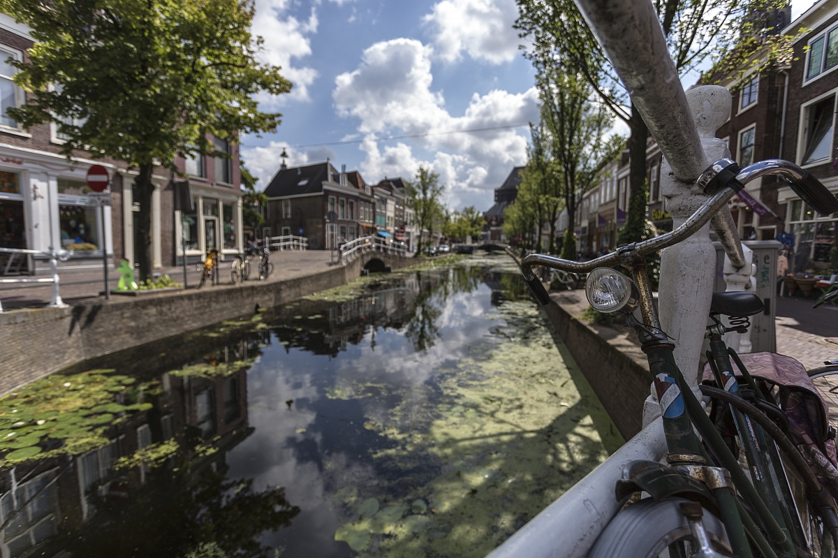 Delft canals...