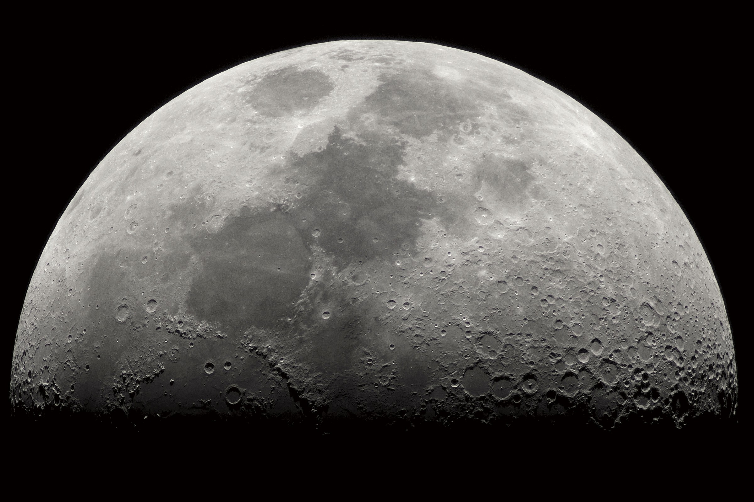 Первая четверть Луны фото
