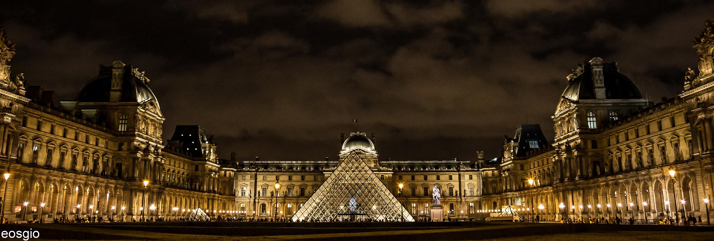 Parigi Louvre...
