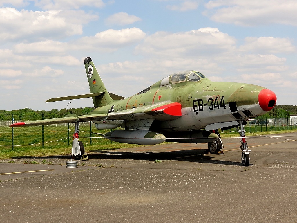 Republic rf-84f Thunderflash...