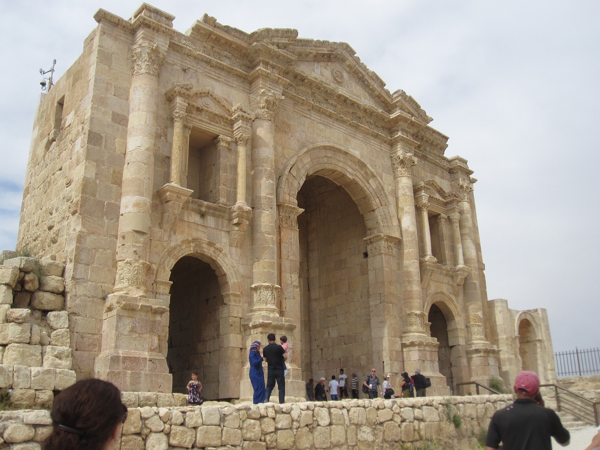 Arch of Hadrian to Jerash...