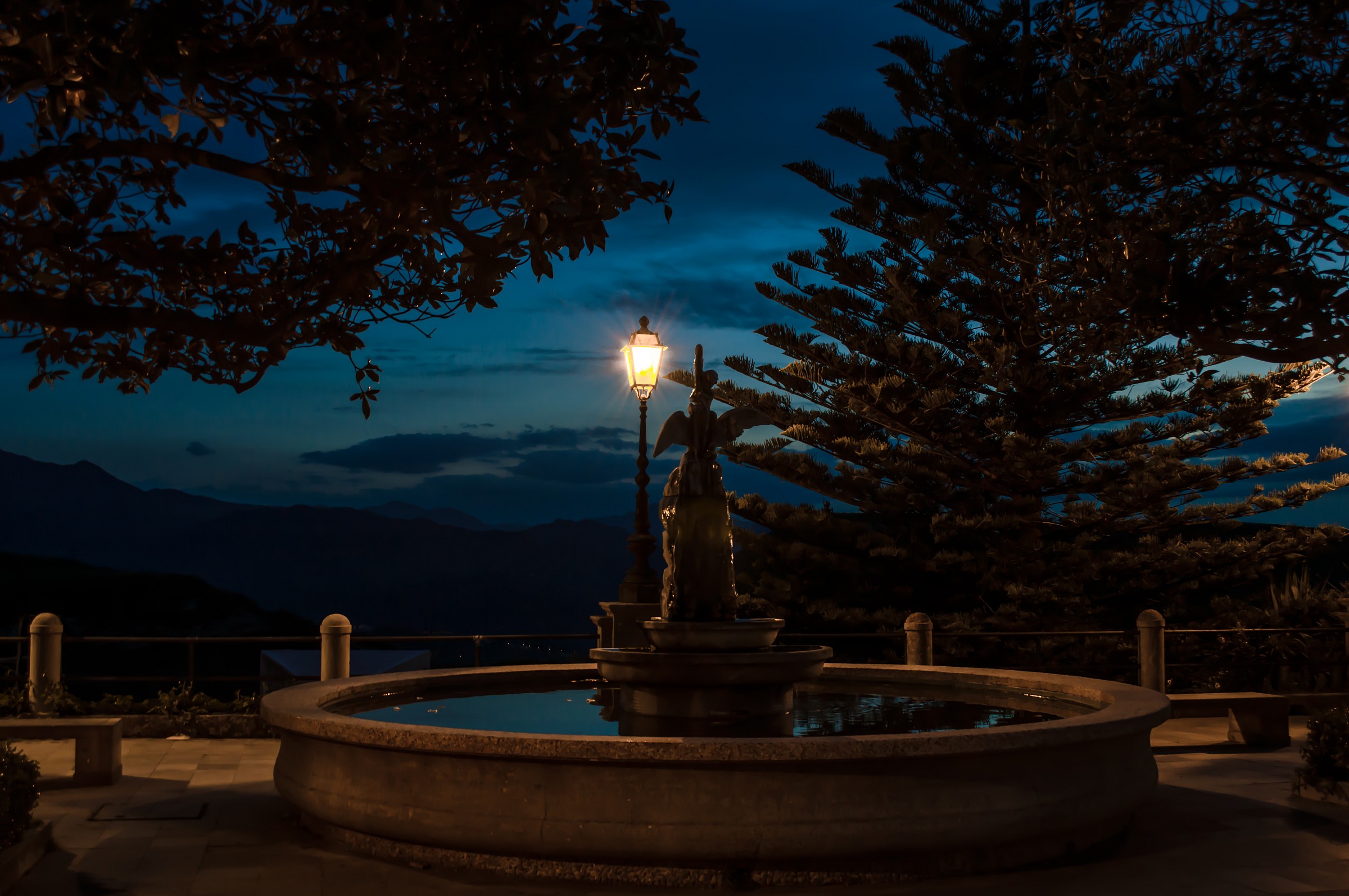 Rometta's fountain...