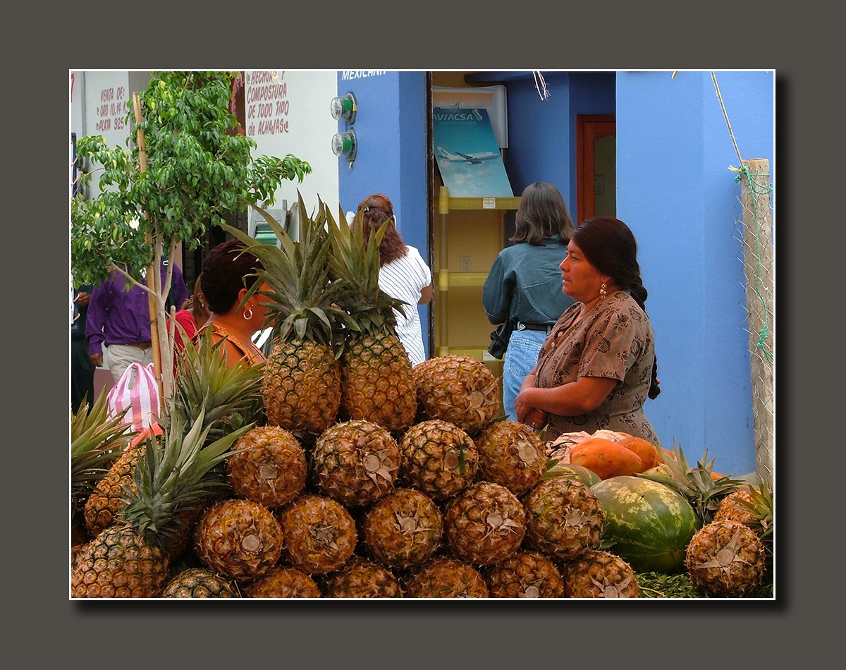 2004 - Messico. Al mercato di Tlacolula....