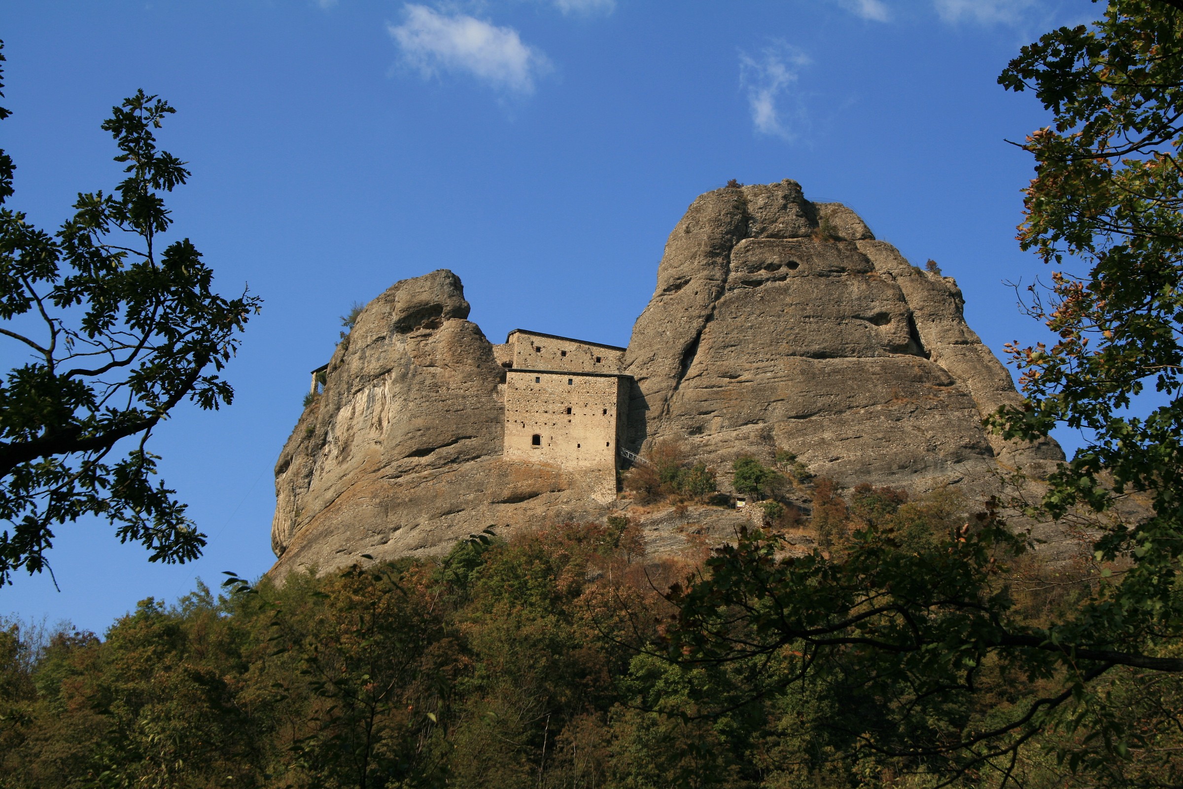 Stone Castle, Vobbia...