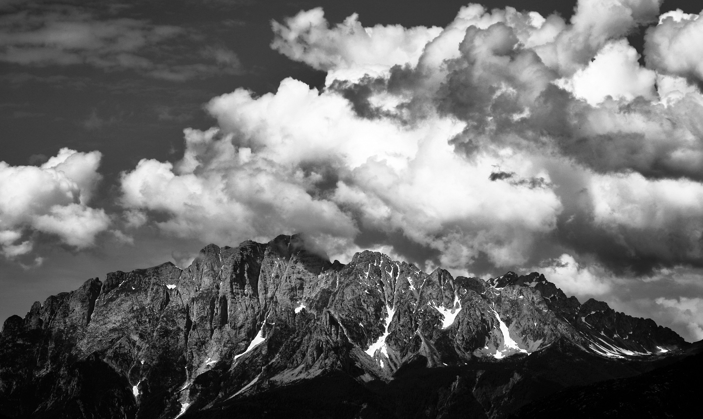 Vista da Saviore dell'Adamello...