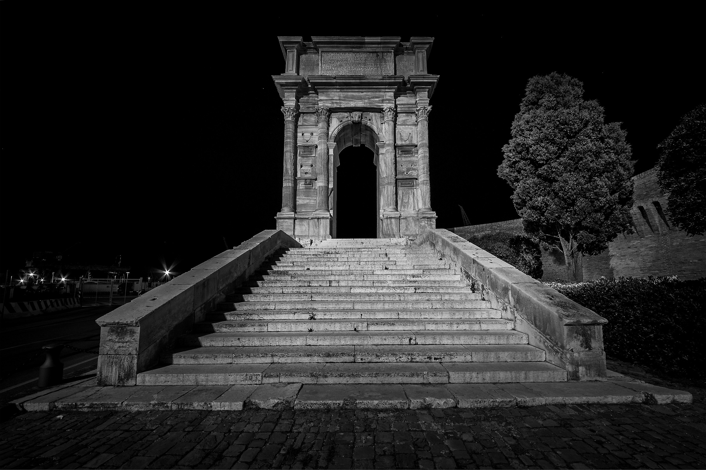 Arch of Trajan - Ancona...