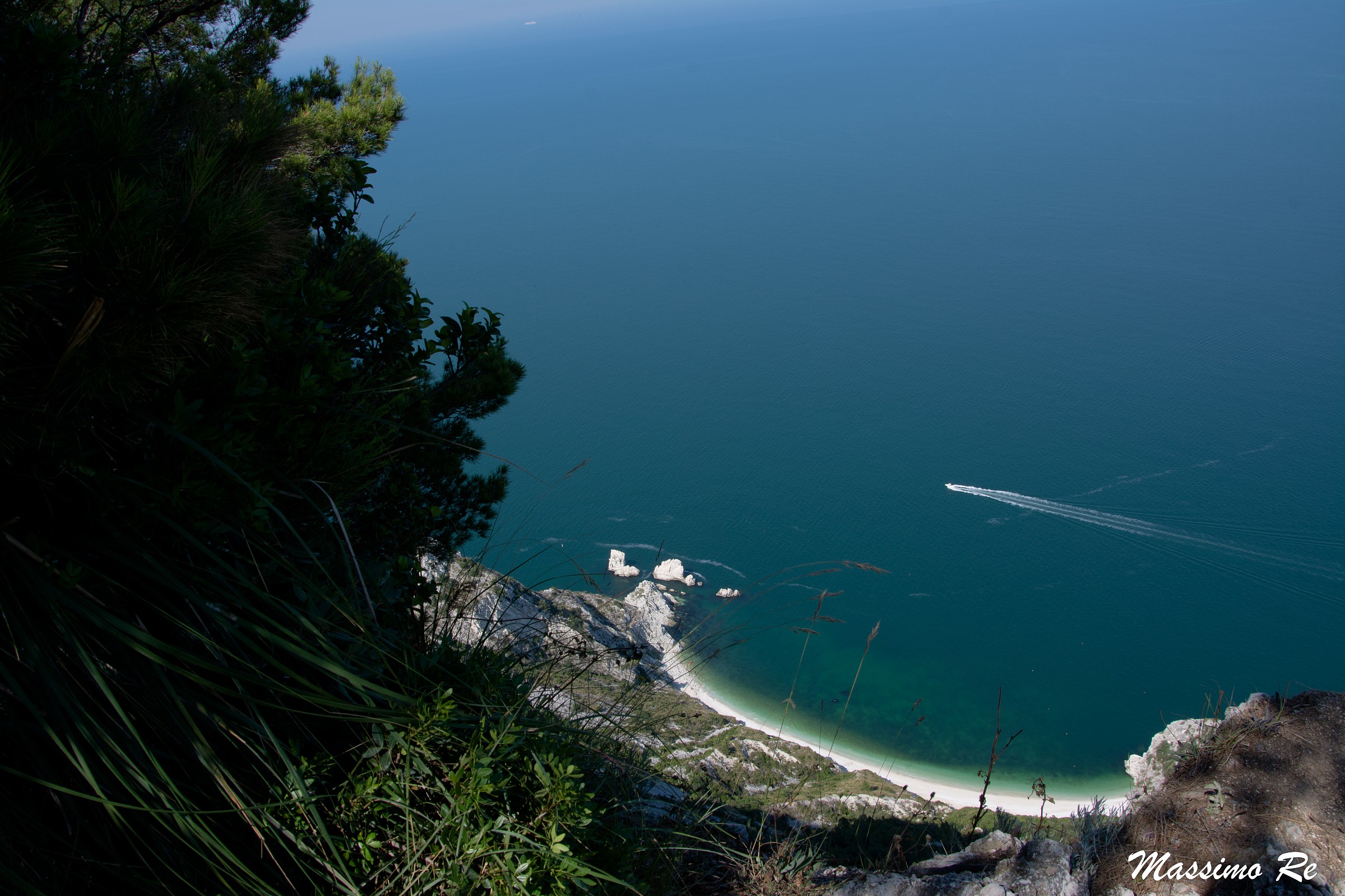 Spiaggia delle due sorelle dal Monte Conero...