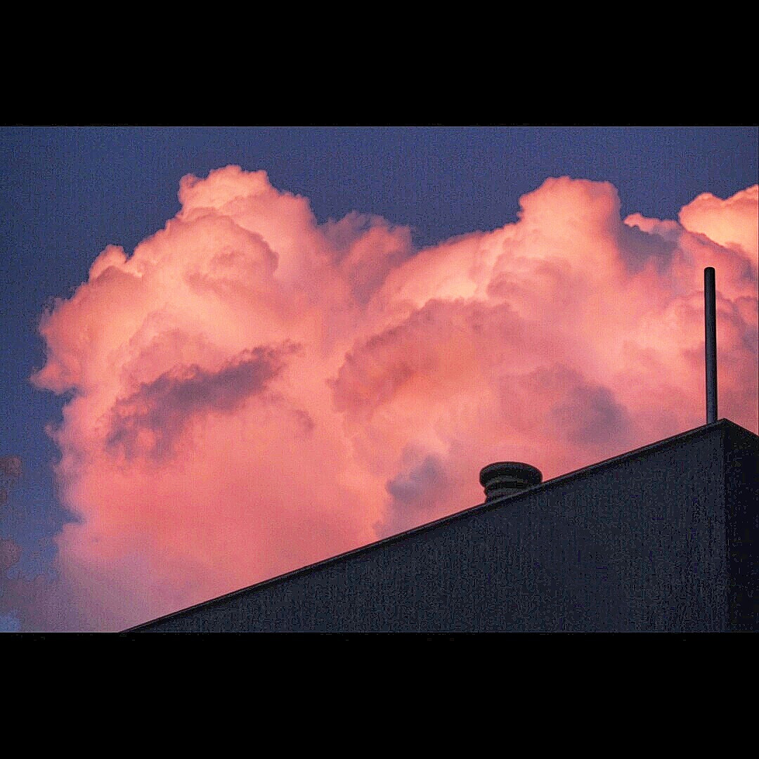 Pink cloud...