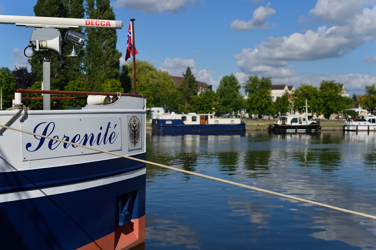 Serenité - Auxerre - Sul canale...