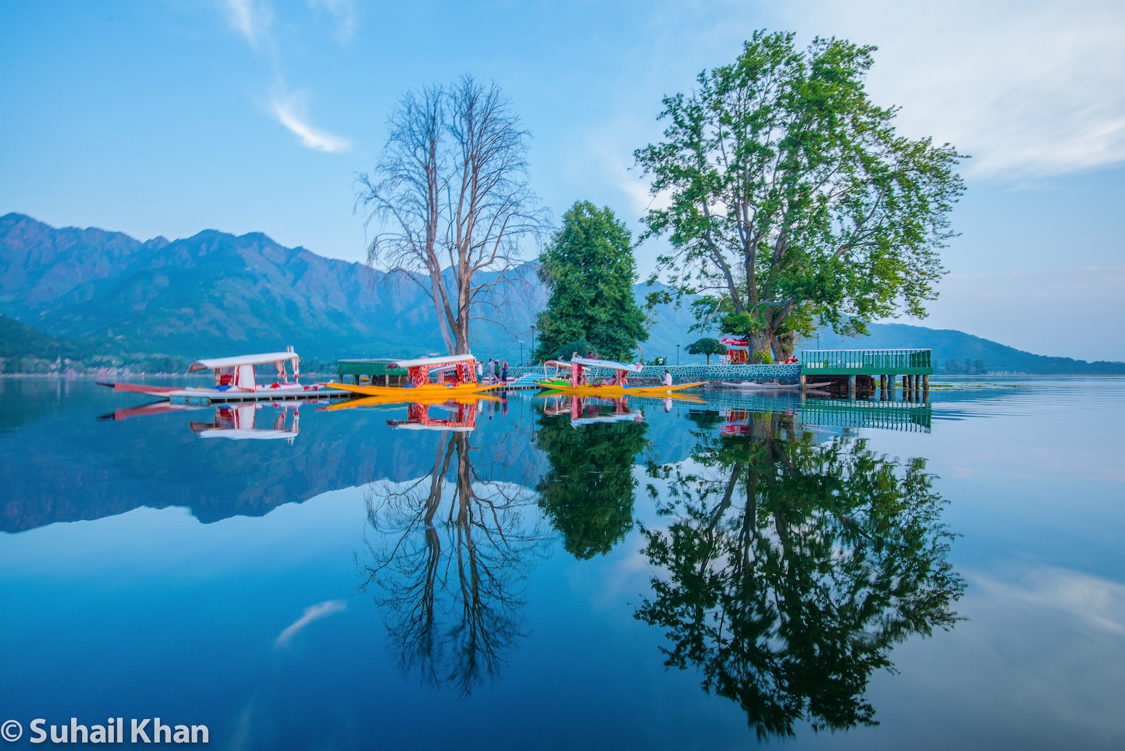 Dal lake, Kashmir, India....