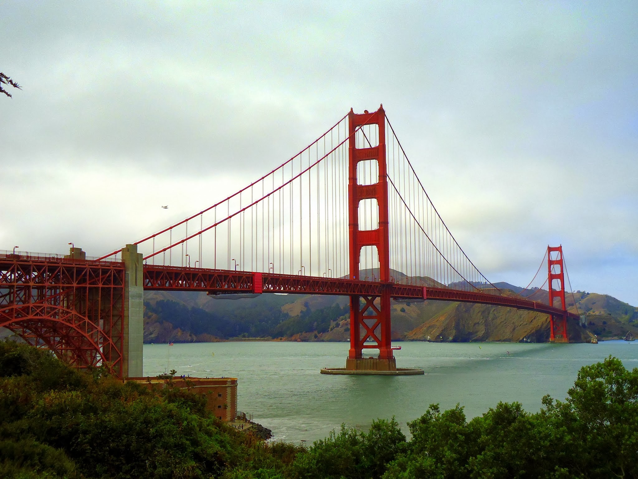 San Francisco - Golden Gate Bridge...