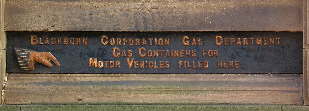 Dipartimento Gas Sign...