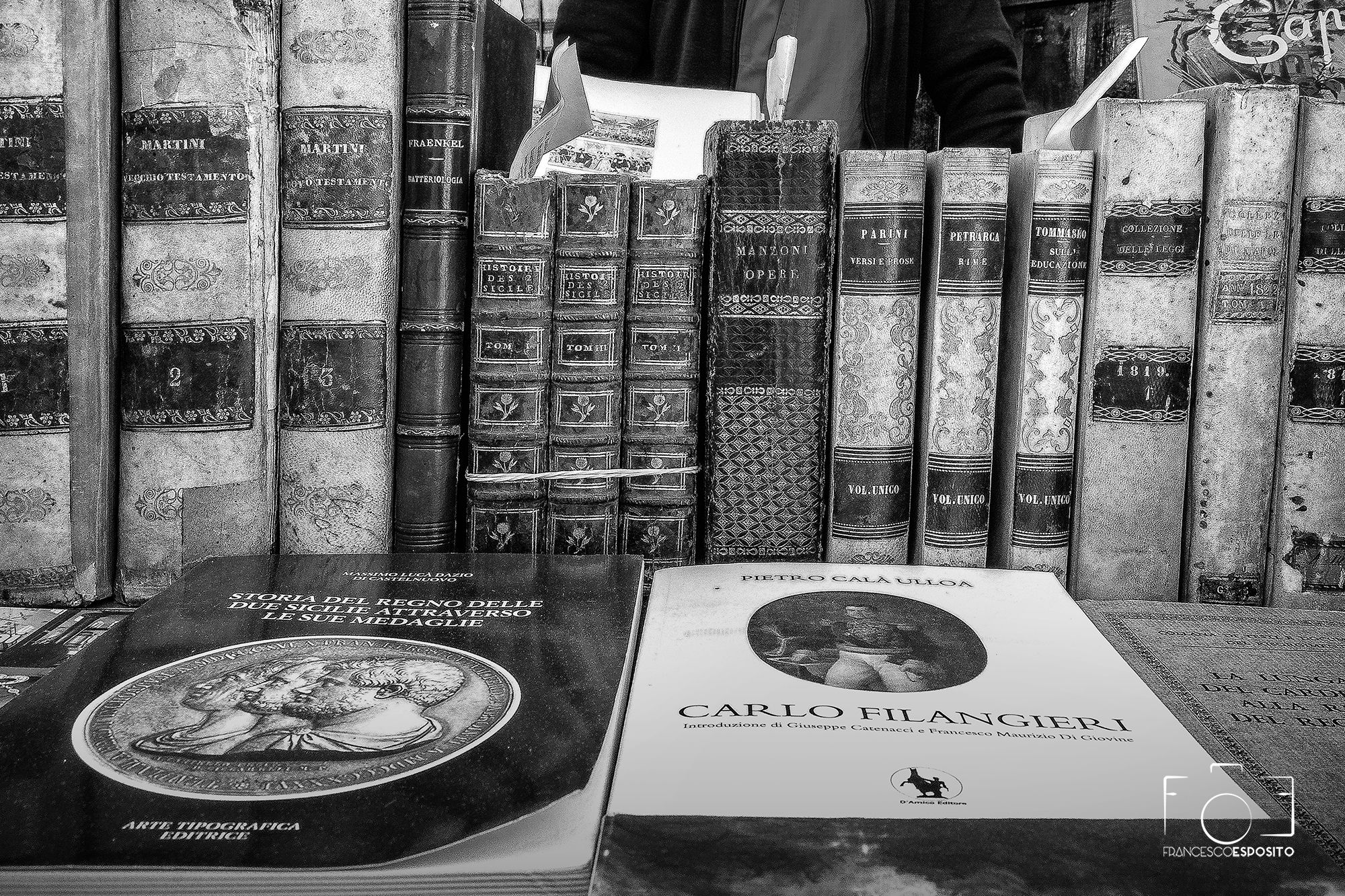 Libri...