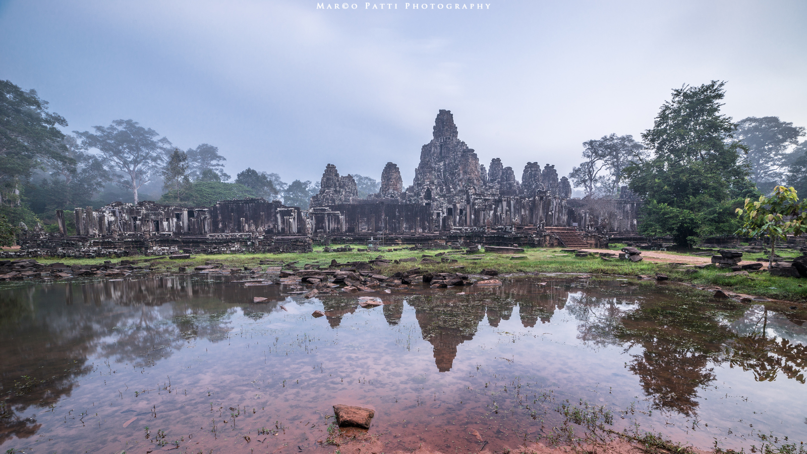 Loneliness at Bayon...