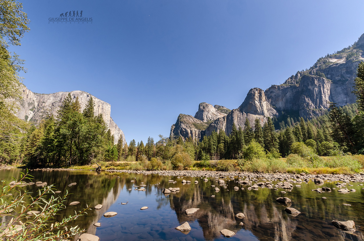 Merced River - Yosemite National Park...