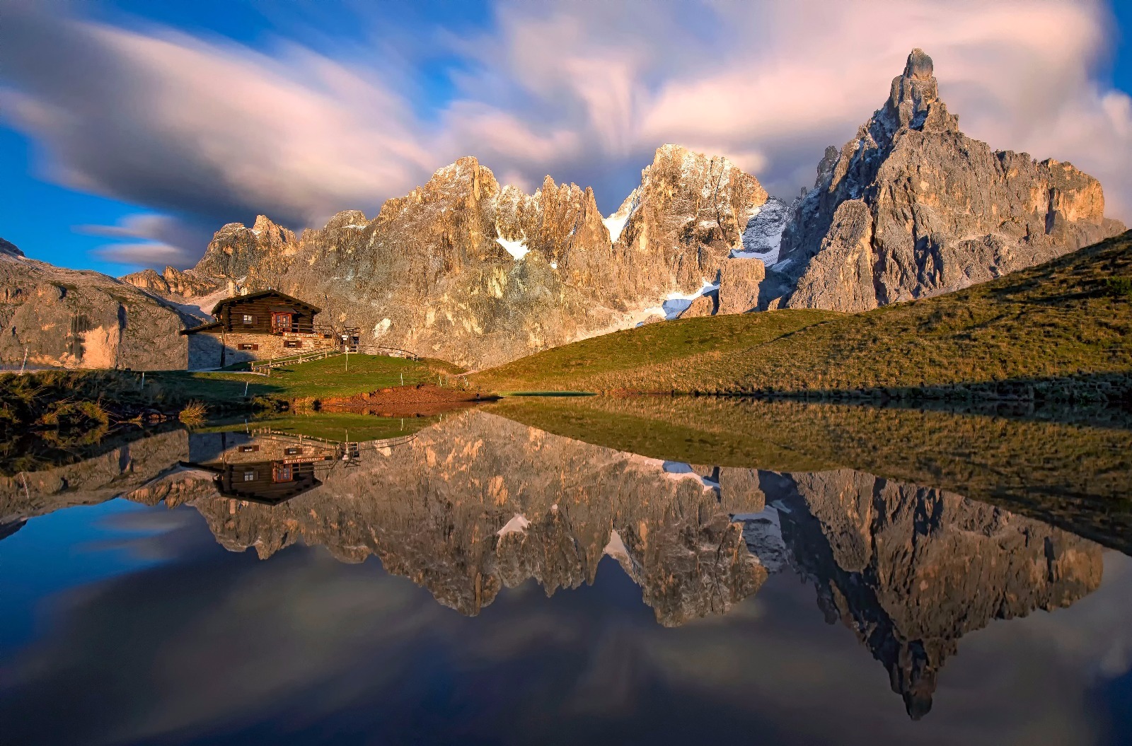 Mirror of the mountains...