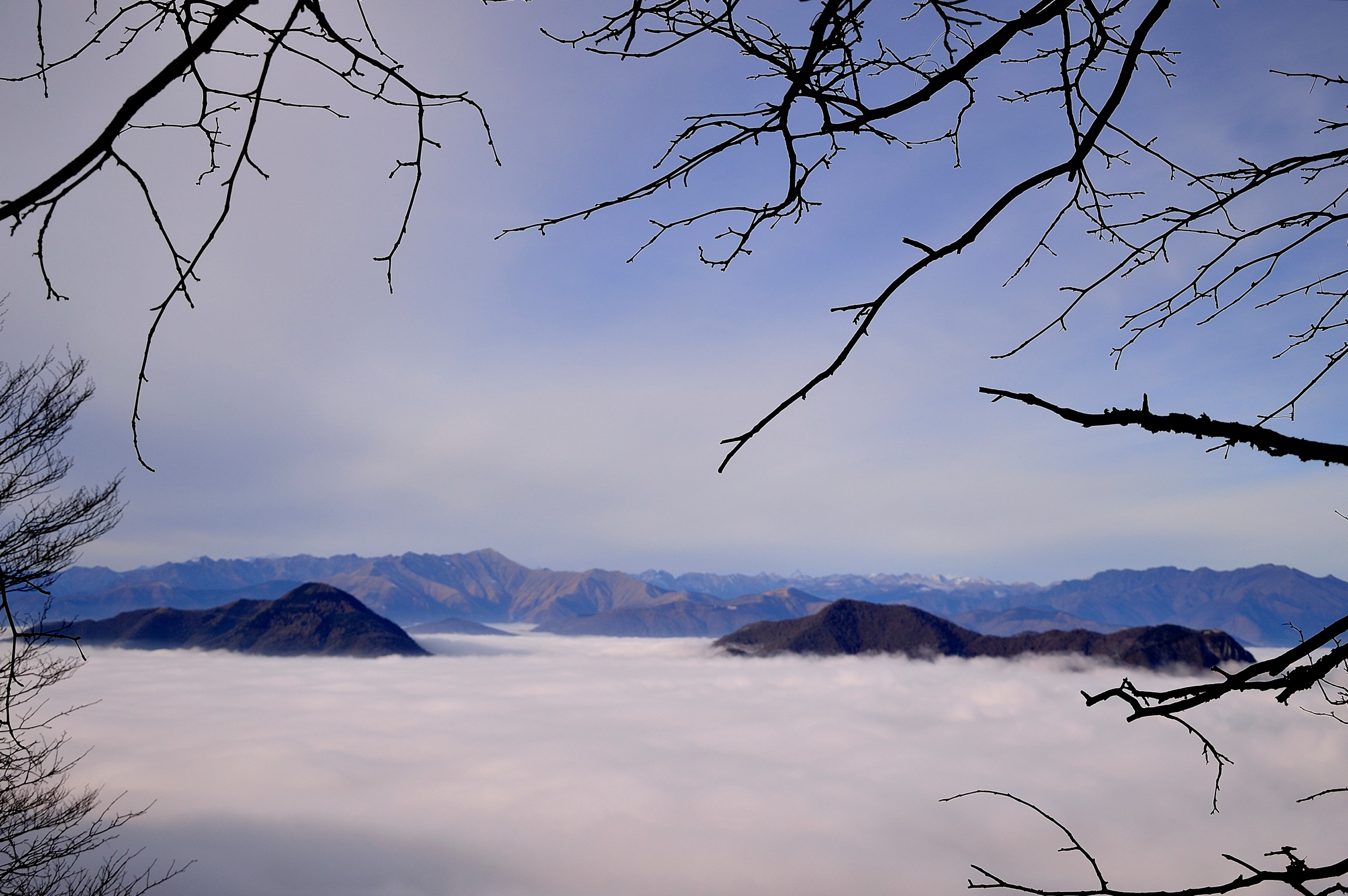 Lake clouds...