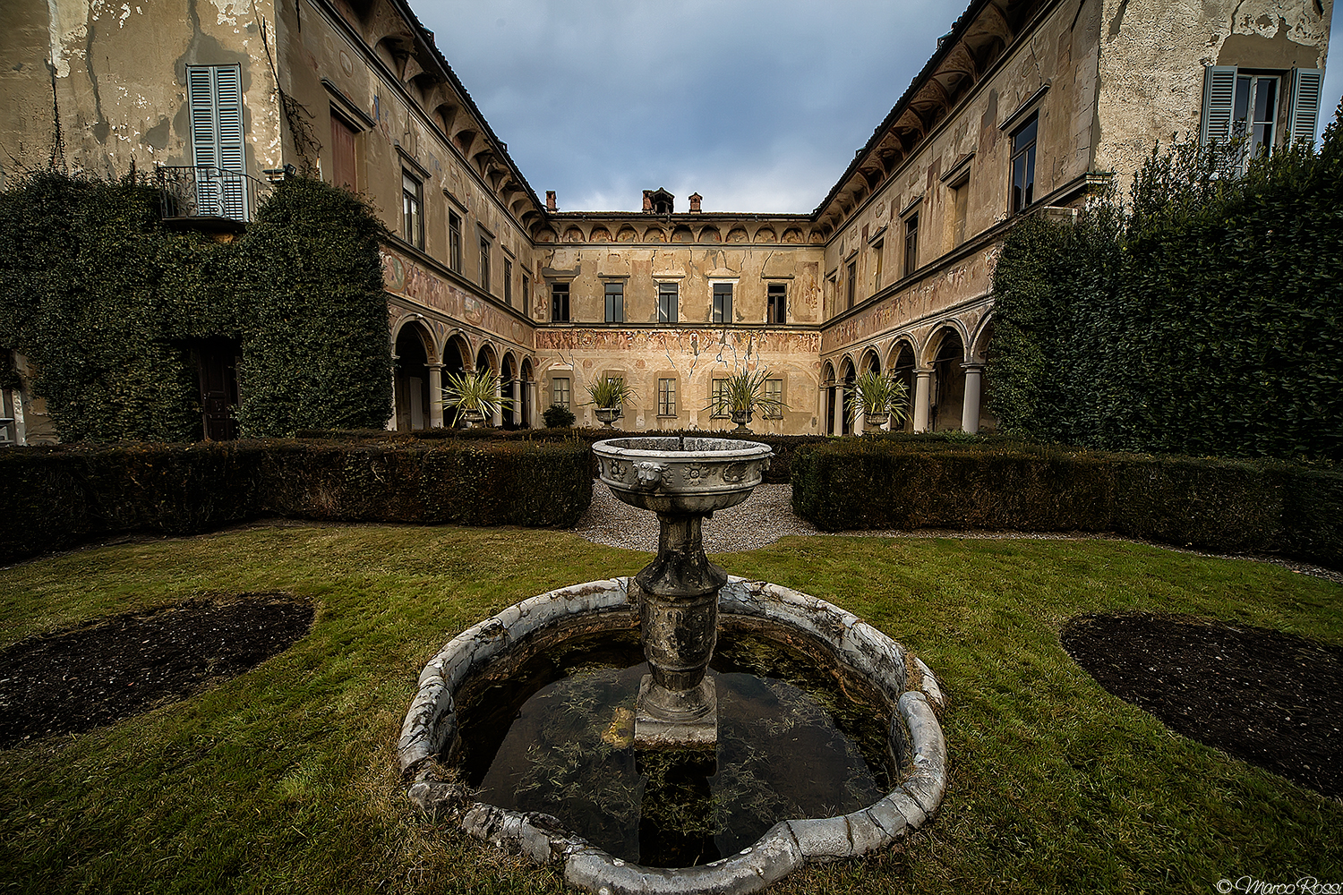 Villa Cicogna Mozzoni...