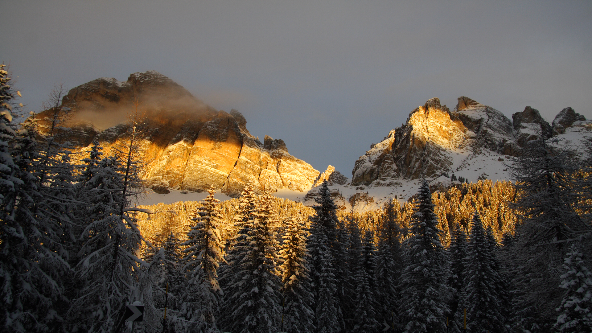 South Tyrol-Glimpse at dawn...