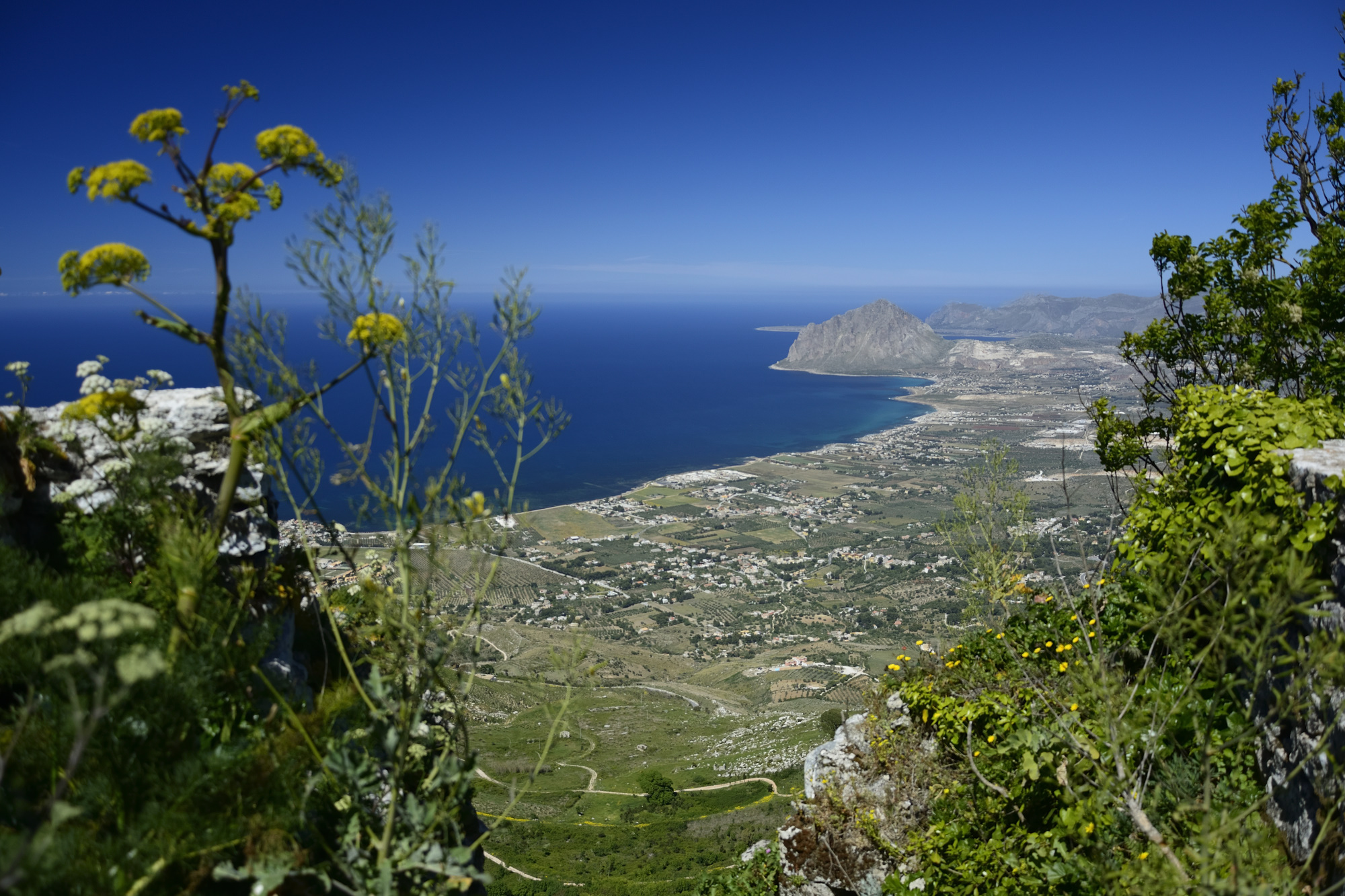 Erice, view West on the sea...