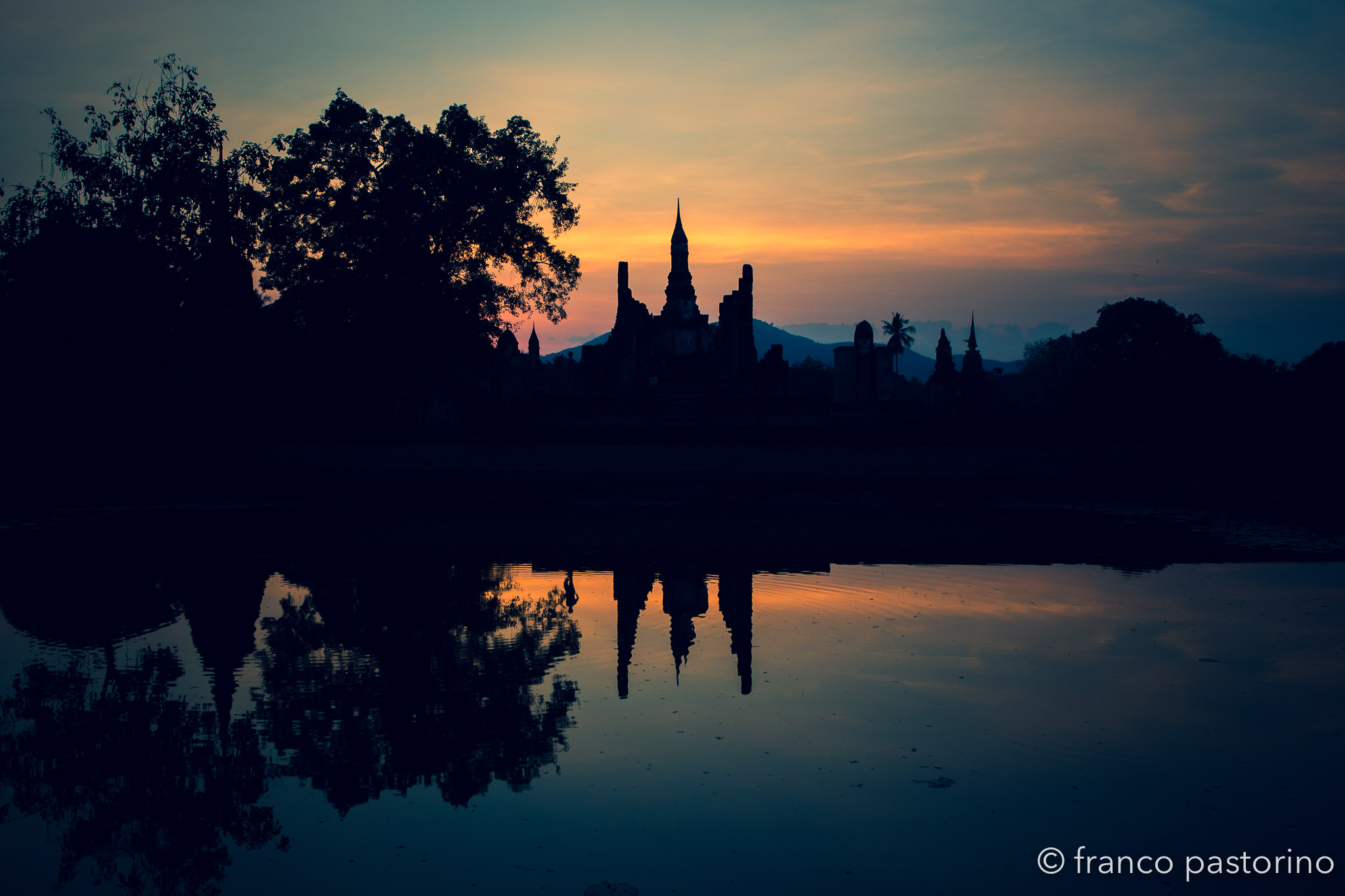 Reflections at Sukho Thai...