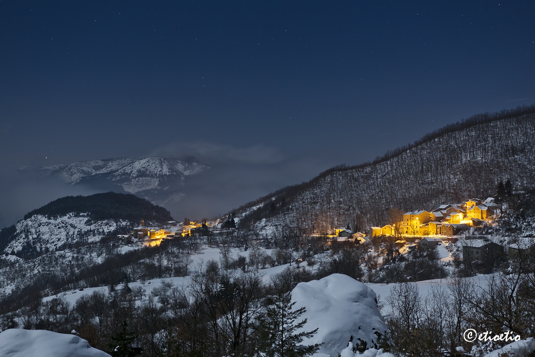 Castelcanafurone in una notte invernale...