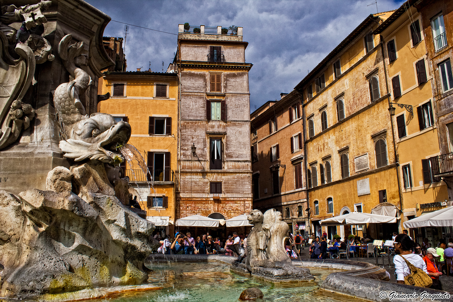 Piazza della Rotonda 2...