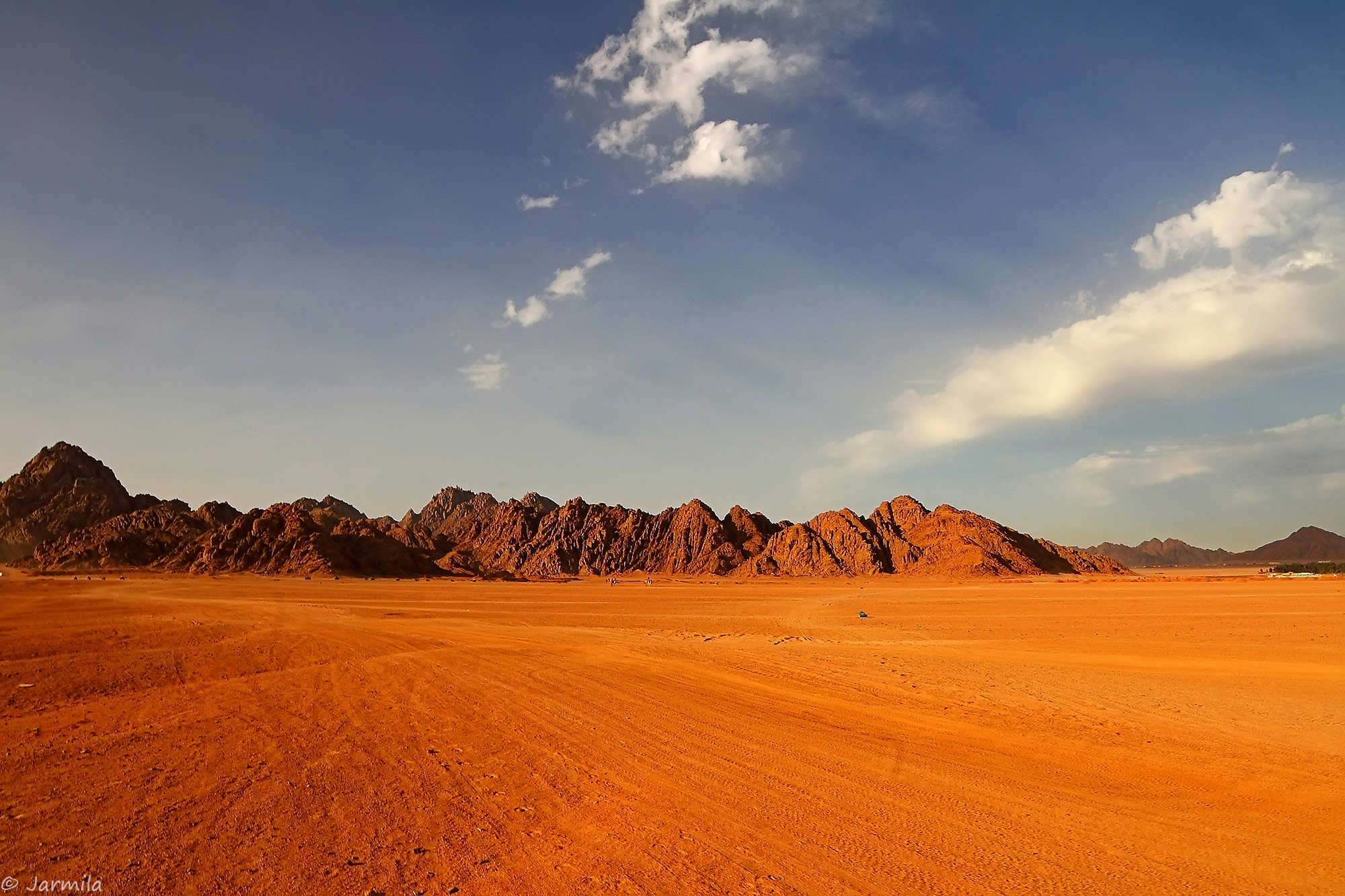 Desert landscape of Sharm...