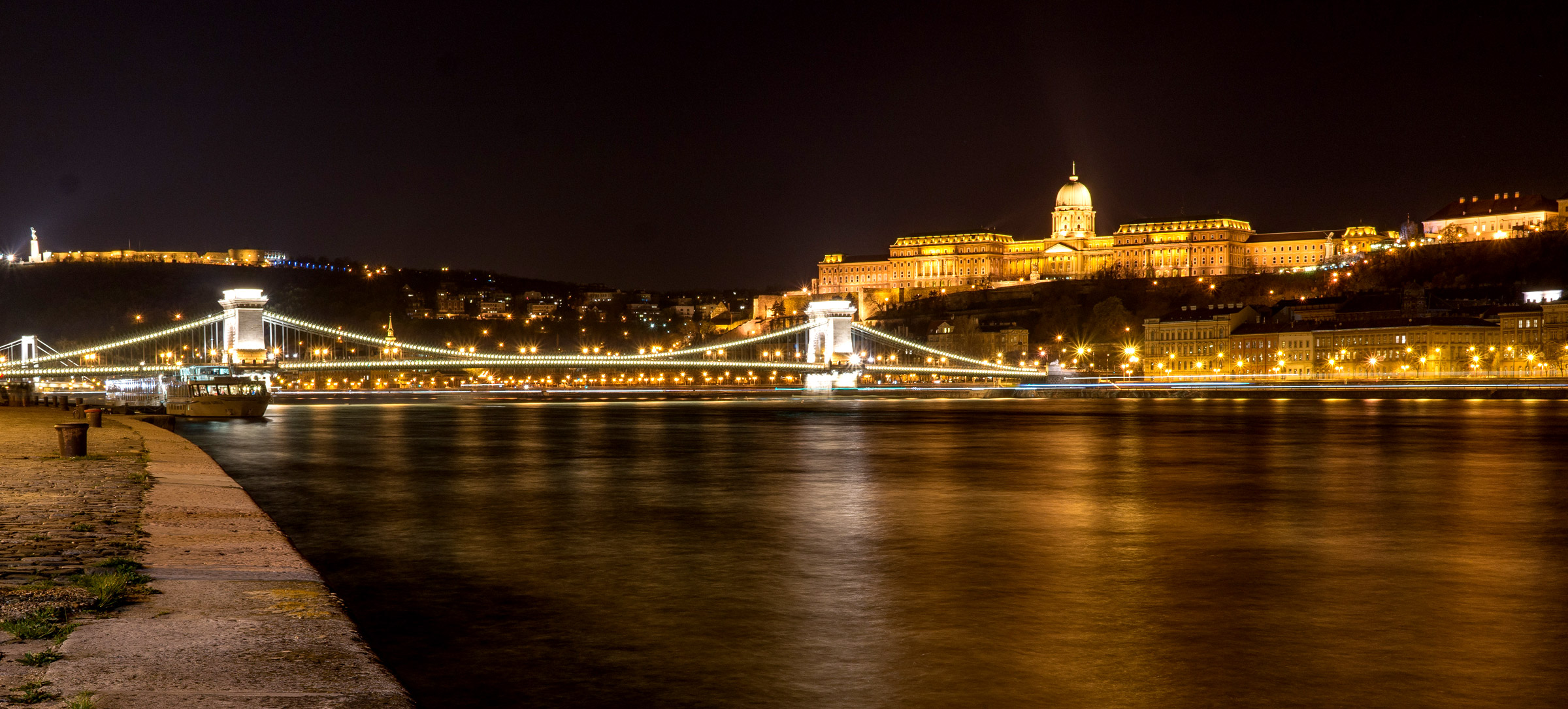 Chain Bridge, Budapest...