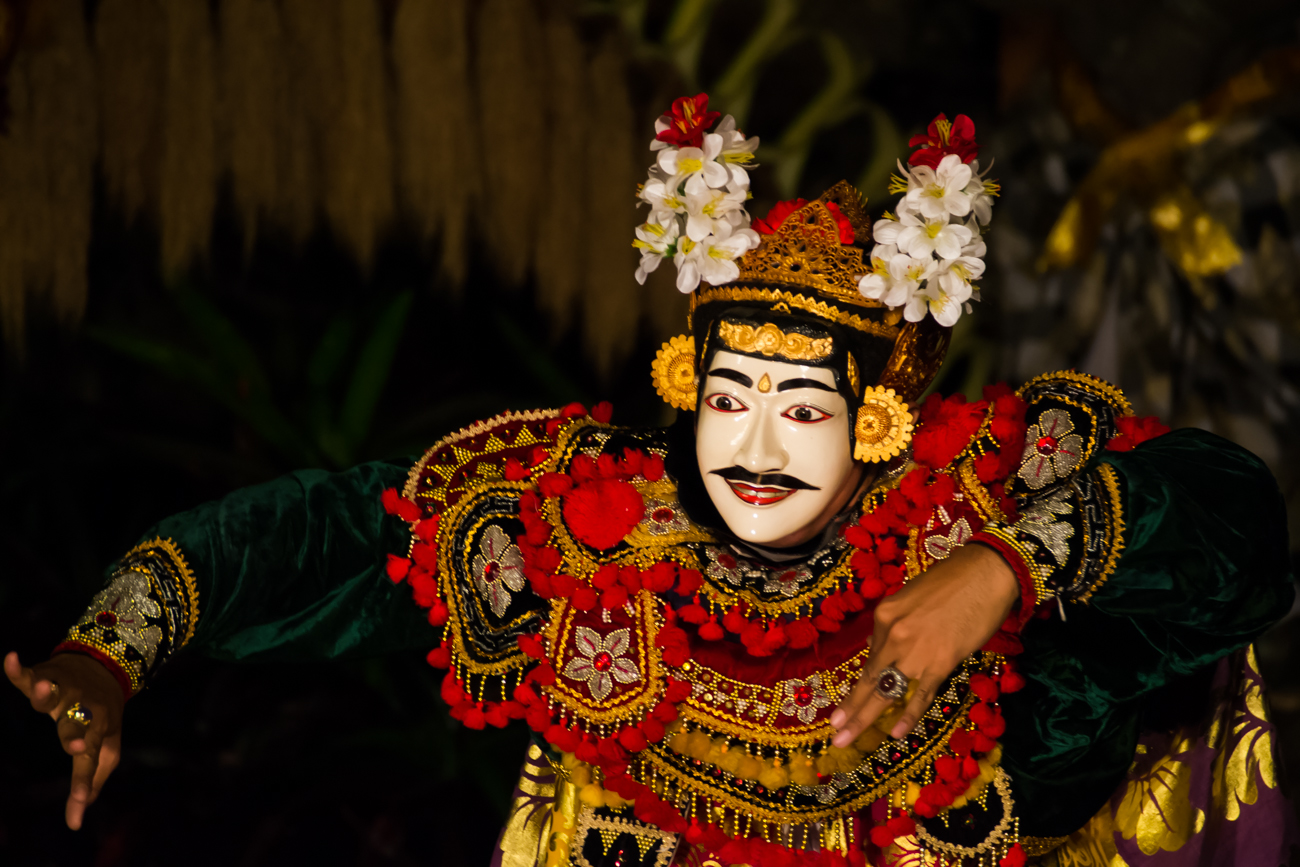 Dancer 2...