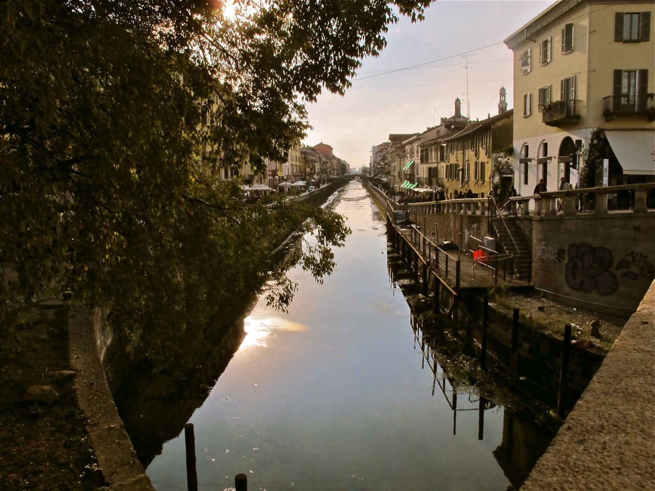 Milano, Il Naviglio in Ottobre...