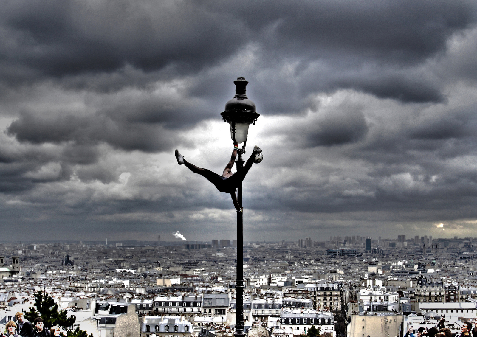 Parigi acrobata...
